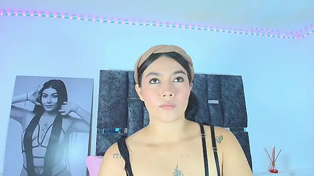 Snapshot of Natasharuso chatting on September 2025 12:43:02 PM Natasharuso online show from September 2025 12:43:02 PM