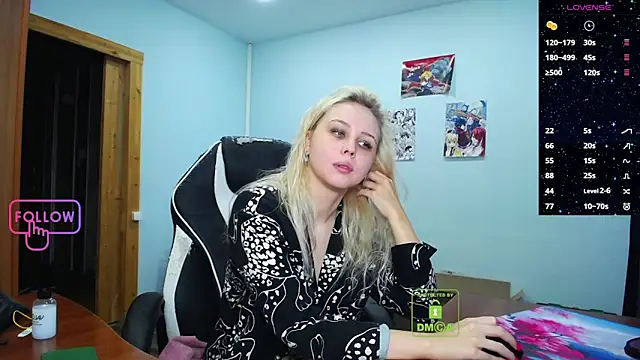 Snapshot of diamondjune chatting on March 2026 09:49:02 AM diamondjune online show from March 2026 09:49:02 AM