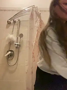 Natalieass online show from March 2025 06:16:01 PM