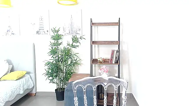 Sassy--Girl online show from February 2025 06:24:02 PM