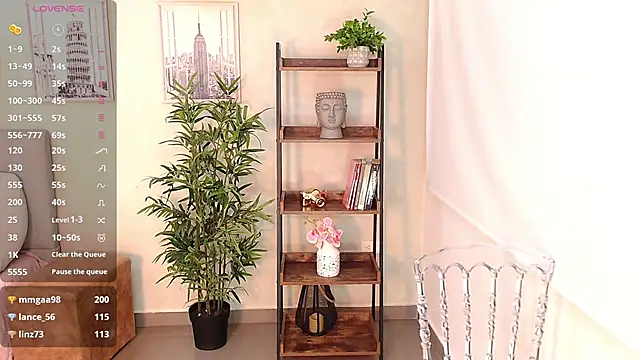 Sassy--Girl online show from February 2025 06:38:01 PM