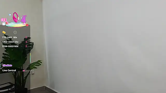 Sassy--Girl online show from March 2025 06:18:01 PM