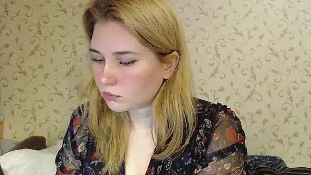 mmmPinUpGirl online show from March 2025 08:20:02 PM