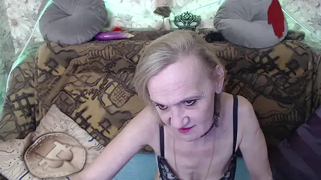 MissBekker online show from December 2024 09:36:02 PM