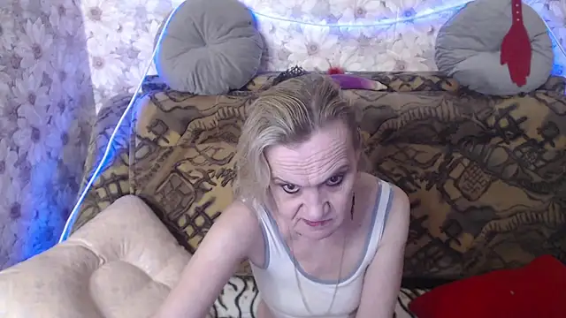 MissBekker online show from March 2025 11:20:02 PM