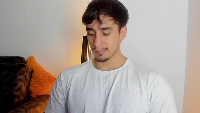 AlexRivera6 online show from October 2025 06:30:02 PM