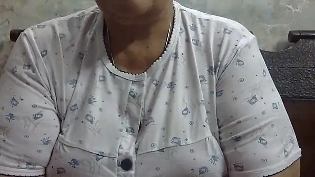 Snapshot of Kavya_XX chatting on June 2026 06:18:02 AM Kavya XX online show from June 2026 06:18:02 AM
