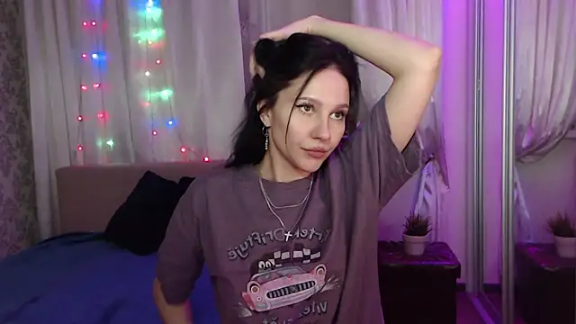 Zlata888 online show from November 2025 01:00:02 PM