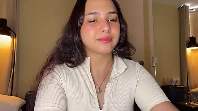 xSelena online show from March 2026 06:37:01 PM