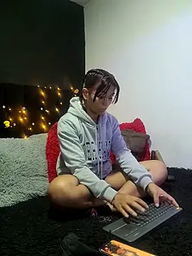 Sofynix online show from March 2025 03:44:02 AM