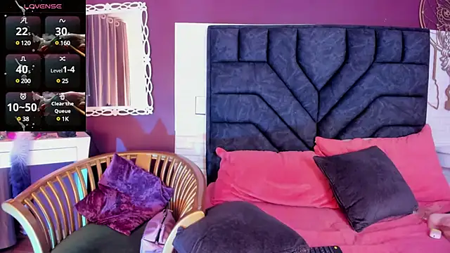 Mia-Bloom online show from February 2025 06:19:01 AM