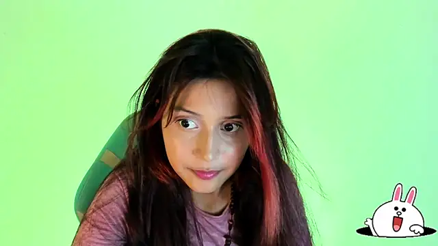 Snapshot of Little_Lisy chatting on February 2025 12:54:01 AM Little Lisy online show from February 2025 12:54:01 AM