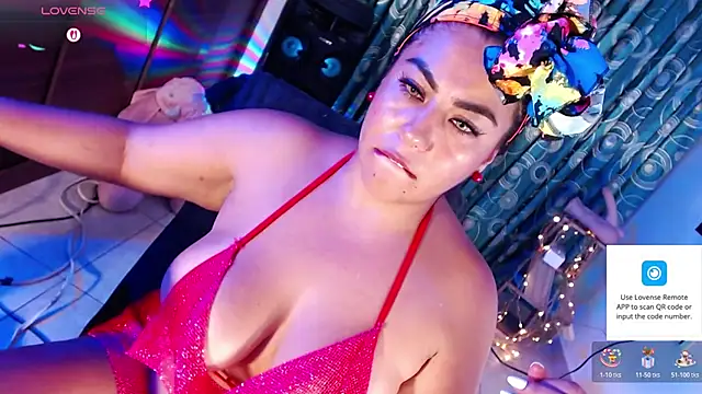 Snapshot of gatuwildhott chatting on November 2025 06:43:01 PM gatuwildhott online show from November 2025 06:43:01 PM