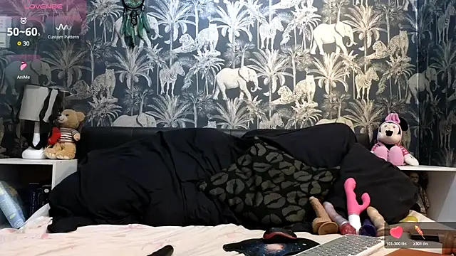 Samanthasexe online show from November 2025 03:55:02 PM