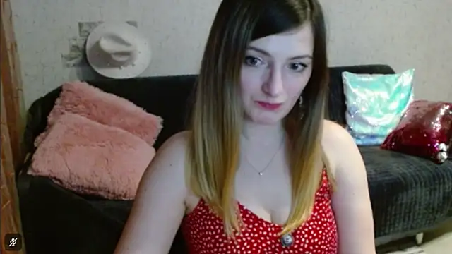 Snapshot of Arielsssplash chatting on December 2025 02:57:02 PM Arielsssplash online show from December 2025 02:57:02 PM