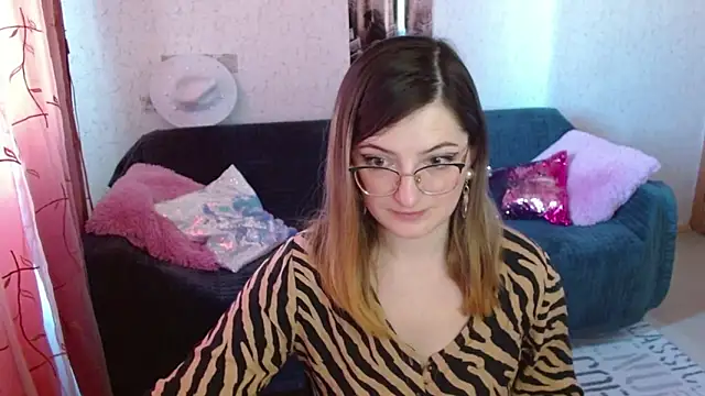 Snapshot of Arielsssplash chatting on March 2026 06:50:01 AM Arielsssplash online show from March 2026 06:50:01 AM