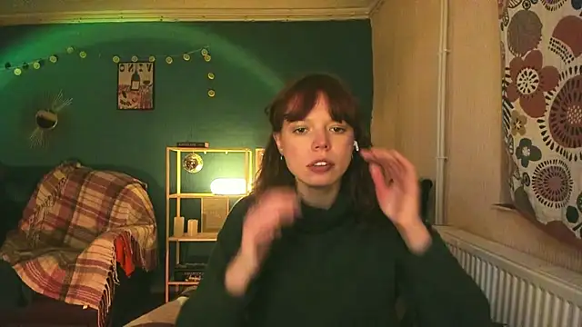 ClancyMorissey online show from February 2025 08:55:01 PM