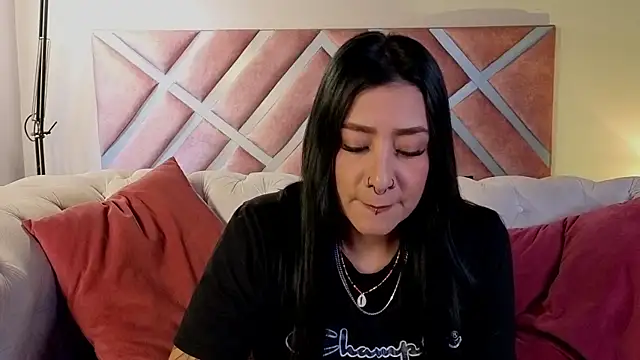  kelly hous36 online show from June 2026 12:40:02 PM