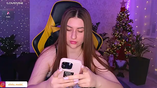 Elishka  online show from December 2024 06:16:01 PM