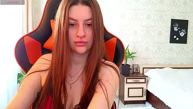 Elishka  online show from April 2026 05:47:01 AM