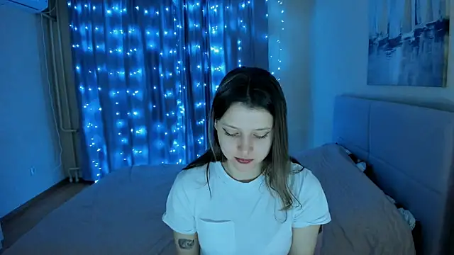 SoniNesti online show from December 2024 01:28:02 PM