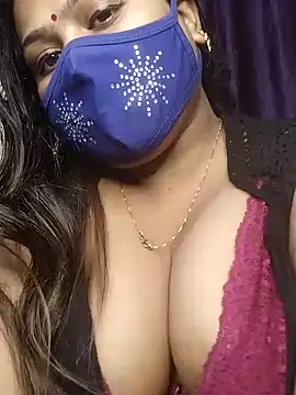 Snapshot of cutee__crazy chatting on December 2024 07:10:01 PM cutee crazy online show from December 2024 07:10:01 PM
