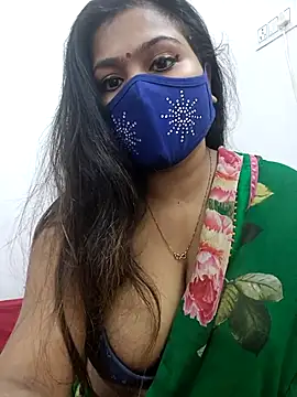 Snapshot of cutee__crazy chatting on February 2025 05:18:02 PM cutee crazy online show from February 2025 05:18:02 PM
