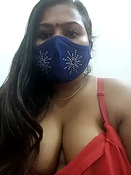 Snapshot of cutee__crazy chatting on March 2025 06:23:02 PM cutee crazy online show from March 2025 06:23:02 PM