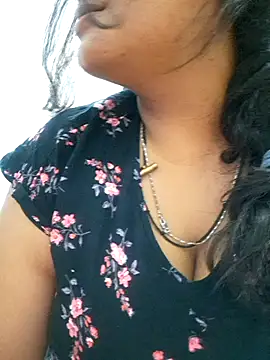 Curvy mommy5 online show from July 2026 07:43:01 AM