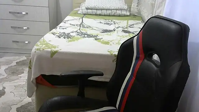 crazybaby5461 online show from October 2025 03:31:02 PM