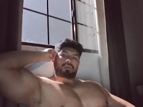 marcus002001 online show from April 2026 02:31:01 AM