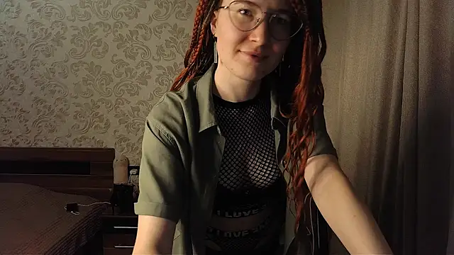 AgnesGraham online show from October 2025 05:57:01 PM