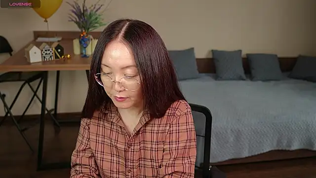 AvroraSakura online show from March 2026 12:55:02 PM