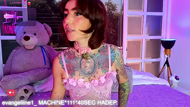 Evangelyne 1 online show from February 2025 03:32:02 PM