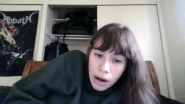 petitedoll29 online show from December 2024 11:03:01 PM