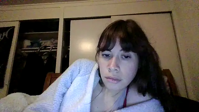 petitedoll29 online show from December 2024 01:02:02 AM