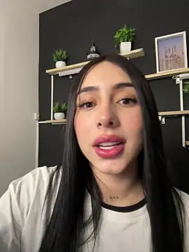 isabella jade online show from February 2026 07:53:01 PM