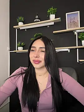 isabella jade online show from February 2026 10:15:01 PM