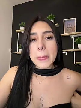 isabella jade online show from February 2026 09:11:01 PM