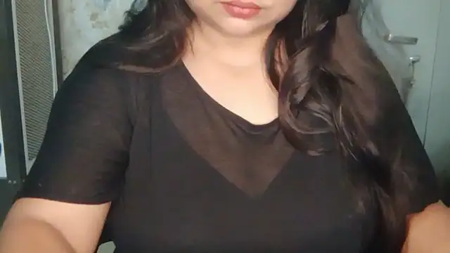 Snapshot of yoursnishaa chatting on July 2026 05:33:02 PM yoursnishaa online show from July 2026 05:33:02 PM