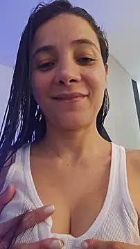 Snapshot of miaeyes chatting on November 2025 02:50:01 PM miaeyes online show from November 2025 02:50:01 PM