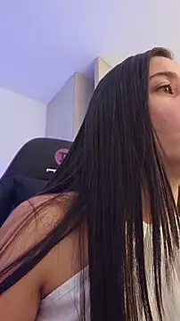 Snapshot of miaeyes chatting on November 2025 03:34:02 PM miaeyes online show from November 2025 03:34:02 PM