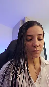 Snapshot of miaeyes chatting on December 2025 12:54:01 PM miaeyes online show from December 2025 12:54:01 PM