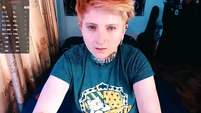 Marieblueeyes online show from November 2025 06:53:02 PM