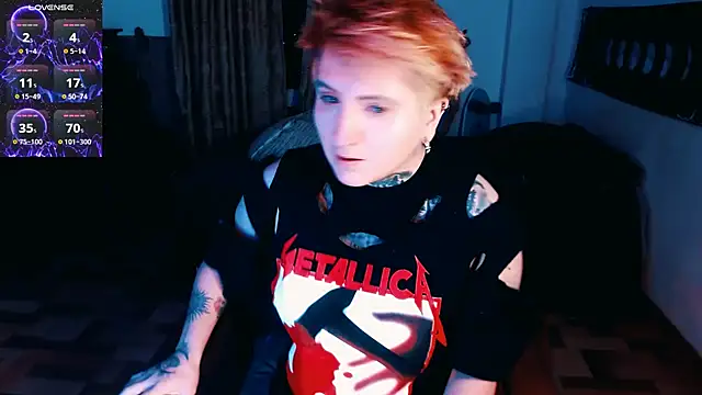 Marieblueeyes online show from November 2025 01:37:01 AM