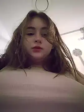 Yammy Yumi online show from March 2026 01:26:01 PM