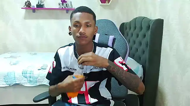 ManSant online show from March 2025 04:11:02 PM