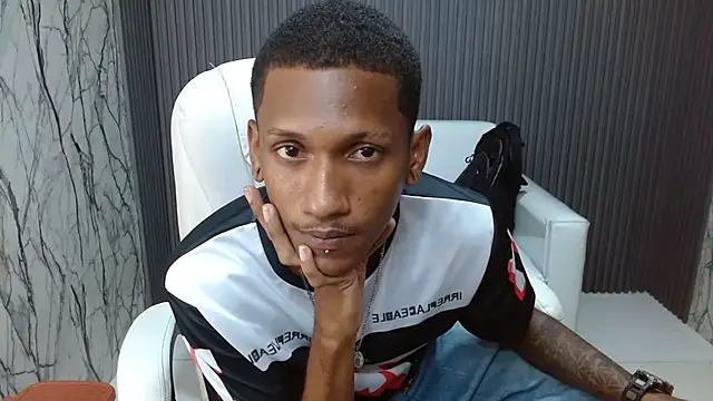 ManSant online show from October 2025 04:41:01 PM