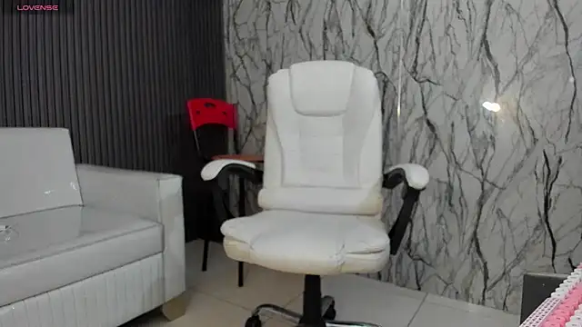 ManSant online show from November 2025 02:38:01 PM