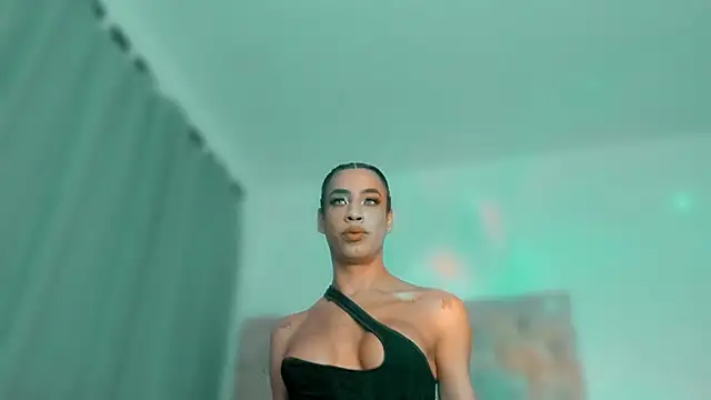 KatalinaMillan online show from February 2026 12:07:01 AM